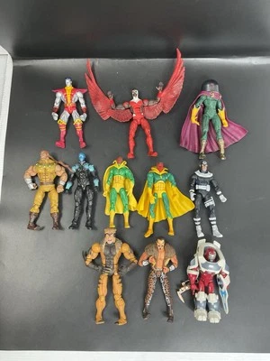 Lot of Marvel Legends and other Marvel Action Figures Mixed Lot Of 11 - Image 1 of 4
