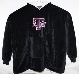 Texas A&M Adult One Size Black Sherpa Lined Pullover Snuggie Wearable Blanket - Picture 1 of 10