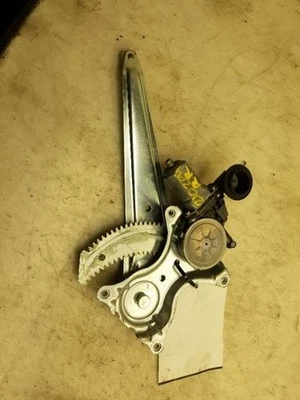 REGULADOR VENTANA ELÉCTRICO PUERTA PASAJERO TRASERO DERECHO TOYOTA RAV 4 13-18  Foto 1 de 4