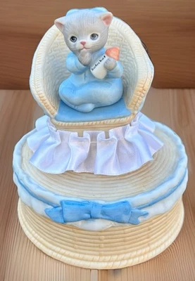 Vtg 1992 Schmid Kitty Cucumber Blue Boy Rock A Bye Baby Rocking Chair Music Box - Image 1 of 4
