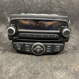 2013 Chevy Sonic Am Fm Cd Player Radio 95242290 oem - Foto 1 di 4