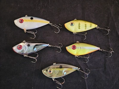 Lot of 5 Strike King Red Eye Shad 3 Inch Lipless Crankbait Fishing Lures  - Image 1 of 4