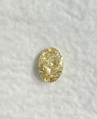 IGI Cert 1.01 Carat Vivid Yellow Oval Brilliant Loose CVD Lab Grown Diamond VS1 - Image 1 of 4