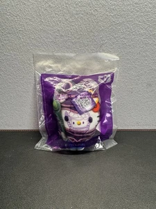 Juguete Yugioh x Hello Kitty Sanrio McDonald’s Kuriboh - Hello Kitty Dark Magician - Imagen 1 de 2