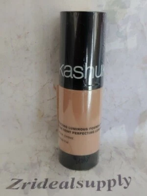 Crema Base Luminosa Perfeccionadora Sonia Kashuk 03 SELLADA  Foto 1 de 2