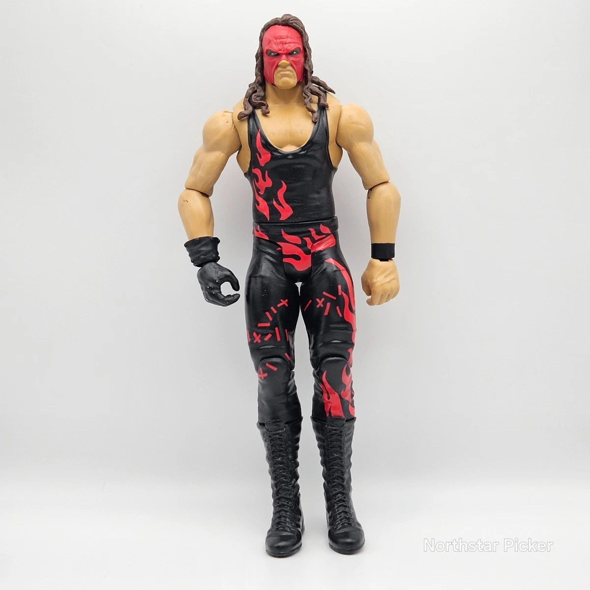 WWE ケイン レプリカ マスクFigures Toy Company WWE ケイン レプリカ