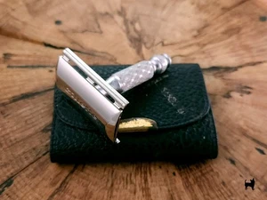 Gillette Travel Tech Vintage Double Edge Safety Razor - S1 1972 - Picture 1 of 5