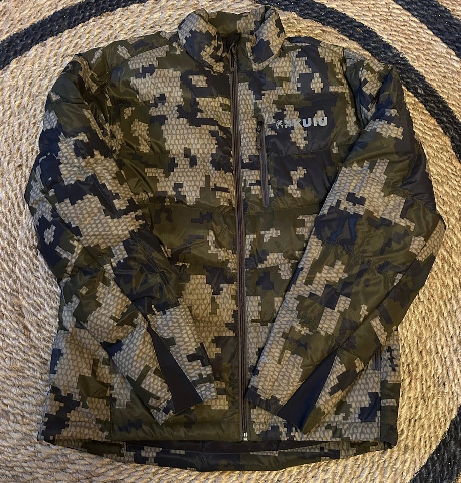 Kuiu Verde 1.0 Super Down Hunting Jacket-M - Image 1 of 1
