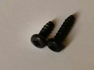 GENUINE SINCLAIR QL MICRODRIVE 1 UNIT MDV1 INTERNAL SCREW SET - FREE UK POST - Picture 1 of 1
