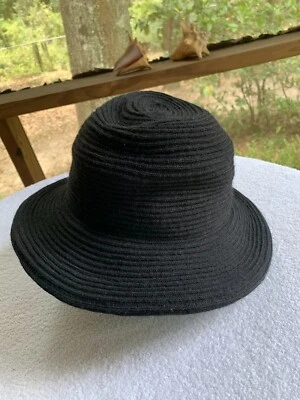 Helen Kaminski Hat Womens Black Pure Wool Knit Packable Unstructured Australia - Image 1 of 4