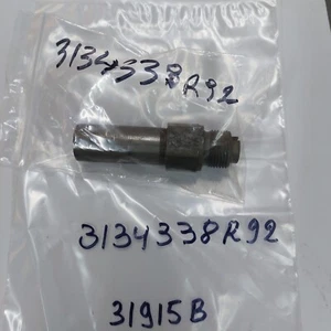 NOS NEW TRACTOR PARTS 3134338R92 VALVE, PRESSURE RELI Case parts 744, 644, 824, - Picture 1 of 1