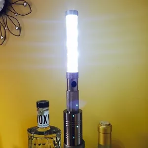 LED STROBE BATON TOPPER NEW VIP Champagne Bottle Service ELECTRONIC Sparkler - Picture 1 of 2