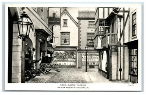 Postcard York Castle Museum Kirkgate reconstruction of a cobbled street - Picture 1 of 2
