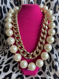 Collar de cadena Betsey Johnson Vintage GRUESO Pasarela Crema Perla Oro RARO - Imagen 1 de 7