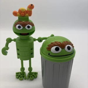 Kid K’NEX Sesame Street Building Set Figurine Oscar The Grouch Complete EUC 2004 - Picture 1 of 8