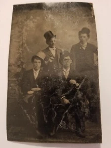 Antique Civil War Era Tintype Photograph 4 Veteran Batchelors Hanging Backdrop - Picture 1 of 3
