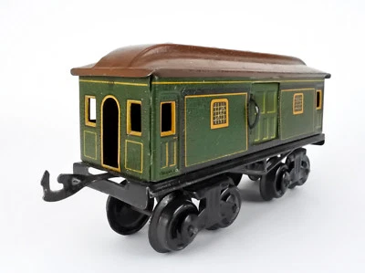 VINTAGE BING O GAUGE TIN GREEN SHELL WITH BROWN ROOF BAGGAGE CAR - Image 1 of 4