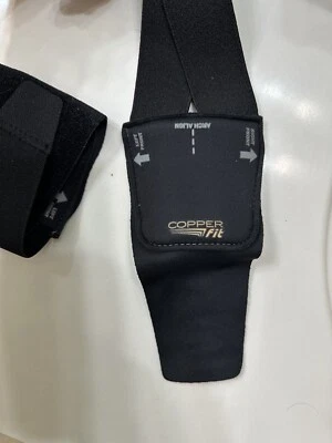 Copper Fit Plantar Fascia Arch Support Wrap Rapid Relief Sleeve Hot/Cold Therapy - Image 1 of 2