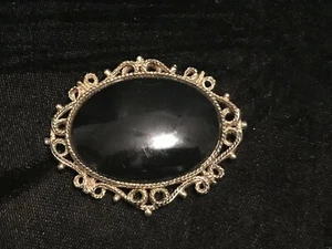 Vintage Large Gold Tone Filigree Brooch Pendant With Black Onyx  - Picture 1 of 5