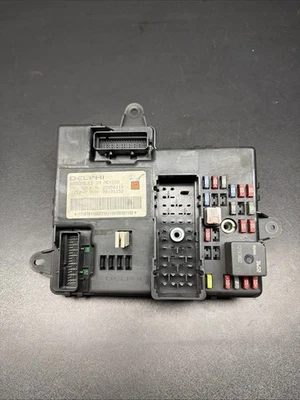 06-10 Unidad de módulo de control de carrocería Saturn Sky Pontiac Solstice Chevrolet HHR BCM OEM Foto 1 de 4