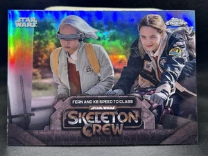 2025 Topps Chrome Star Wars Skeleton Crew: Fern & KB Speed to Class #SC-3 - Imagen 1 de 2