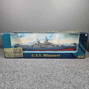Gearbox Collectibles USS Missouri BB-63 1945 Schiffsmodell Schlachtschiff - Bild 1 von 10