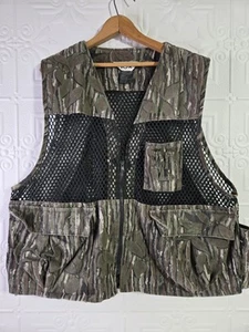 Vintage 10x Real Tree Hunting/Fishing Zipper Vest Men's Size XL Made In U.S.A - Picture 1 of 16