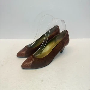 VTG Vaneli Veru Cuoio Shoes Sz 5.5 M Women's Pump Low Kitten Heels Brown Leather - Picture 1 of 7