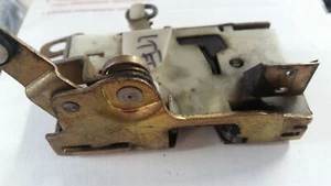 83-99 Rolls Royce Silver Spur Dawn left front door latch mechanism UB76711 - Picture 1 of 4