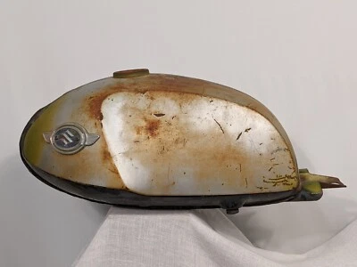 Suzuki T250 x 6R Hustler 2 Stroke Gas Tank Rare! 1969 1 year tank Cafe Racer - Image 1 of 4