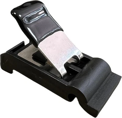 Clip de resorte de tapa del combustible para Toyota Avalon Camry RAV4 2019-2022 - Image 1 of 4