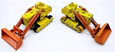 Pair Of - MatchBox - Vintage  K-9 Caterpillar Excavator, 1970,  - Image 1 of 4