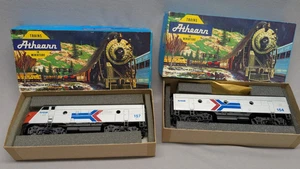 Unidad alimentada Athearn AMTRAK F7A escala HO y unidad ficticia F7B locomotoras diésel. - Imagen 1 de 10