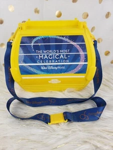 Disney Parks gelb 50th Anniversary Skyline Popcorn Eimer mit Schlüsselband - Bild 1 von 13