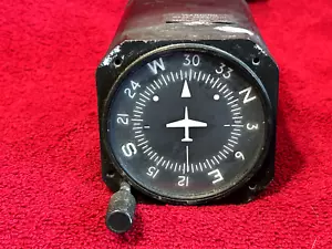 AERITALIA DIRECTIONAL GYRO P/N 31101P PIPER P/N 99003-7 - Bild 1 von 8