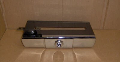 1951 1953 1955 1957 1959 1961 1963 1965 1967 1969 1970 DISPENSADOR DE TEJIDOS RAMBLER Foto 1 de 2