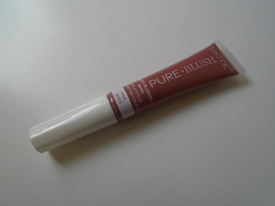 Technic Pure Blush Matte Blusher Wand Pink Skies New - Image 1 of 1
