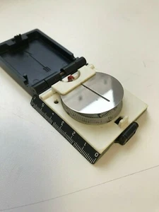 Vintage compass USSR "Tourist-2" turist for hiking travelling - Picture 1 of 10