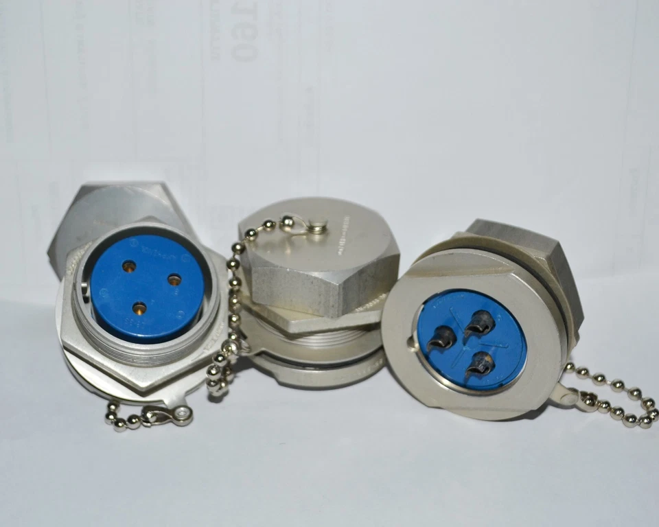 amphenol 89-228-3sw connector 3 pin nos 1 pcs. - Image 1 of 4