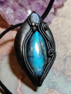 Lemurian Dream. Labradorite Pendant Healing Crystal Necklace Gift Land of Mu - Picture 1 of 3