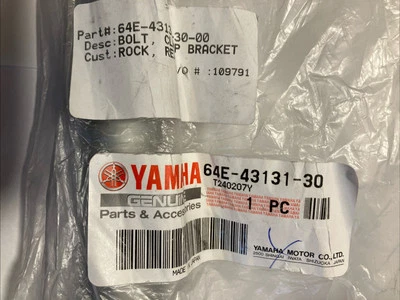 64E-43131-30-00 Genuino Yamaha Tubo Inclinable Perno Abrazadera Soporte Foto 1 de 3