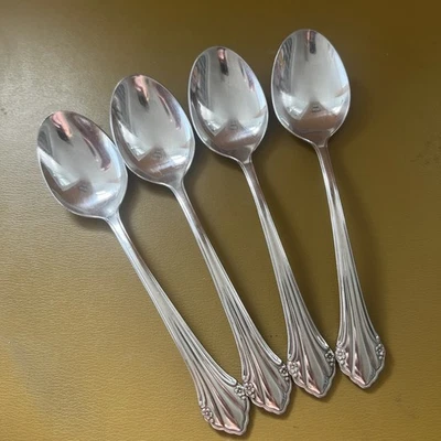 4 Oval Soup Spoons REPOSE Bittersweet Oneida 1881 Rogers stainless flatware - Image 1 of 4