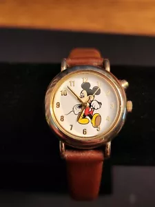 Disney Mickey Mouse Gold Tone Musical Watch. Sii Marketing. Works - Picture 1 of 10