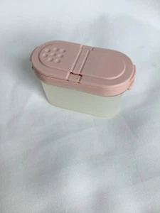 Vintage Tupperware Modular Spice Shaker W/ Strawberry Cream preowned EUC - Picture 1 of 5