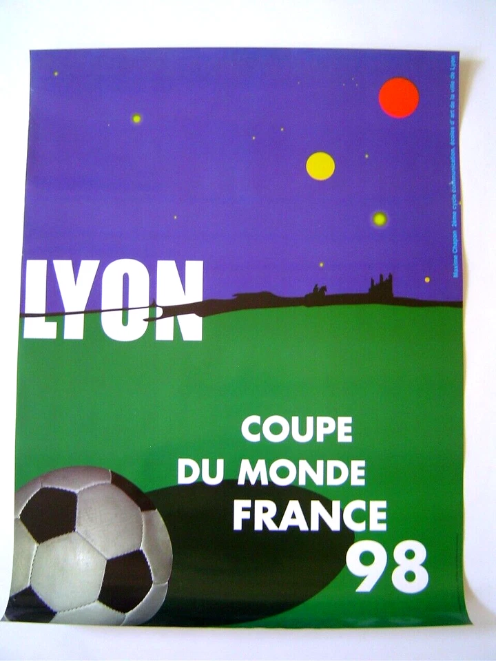 AFFICHE SPORT ancienne : COUPE DU MONDE DE FOOTBALL - FRANCE 1998 / LYON - Photo 1/1