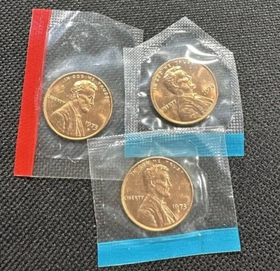 1973 P D S Lincoln Cent Penny 3 Coins from US Mint Uncirculated Set BU Cello - Image 1 of 2