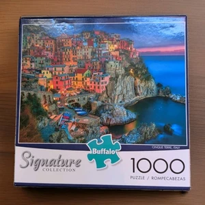 Buffalo Signature Collection Puzzle Cinque Terre, Italia Peter Stewart 1000 Nuovo! - Foto 1 di 8