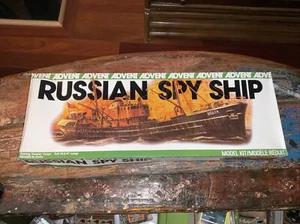 Advent Russian Spy Ship Fishing Trawler Volga Model Complete - Picture 1 of 7