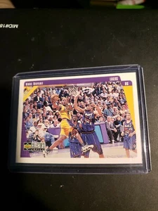 Upper Deck 1997 Collector's Choice Kobe Bryant #64 Rookie RC come nuovo - Foto 1 di 3