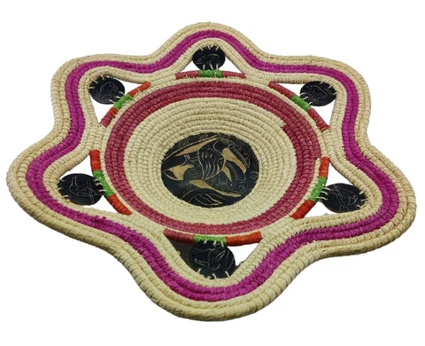 Decorative Woven Basket Bowl Handmade Dish Carved Parrot Toucan Inserts Cover